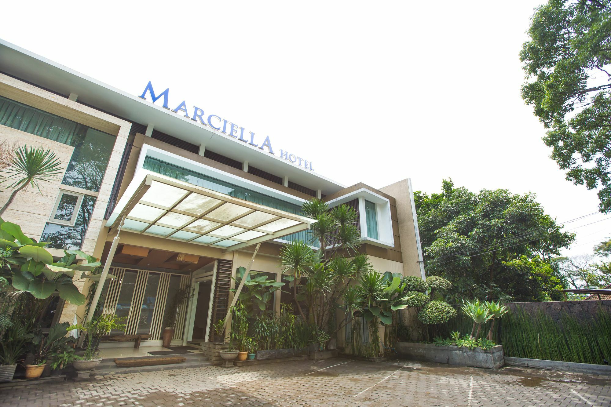 Marciella Hotel Bandung Exterior foto